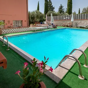  Alloggio per agriturismo Casale Gli Ulivi Italia