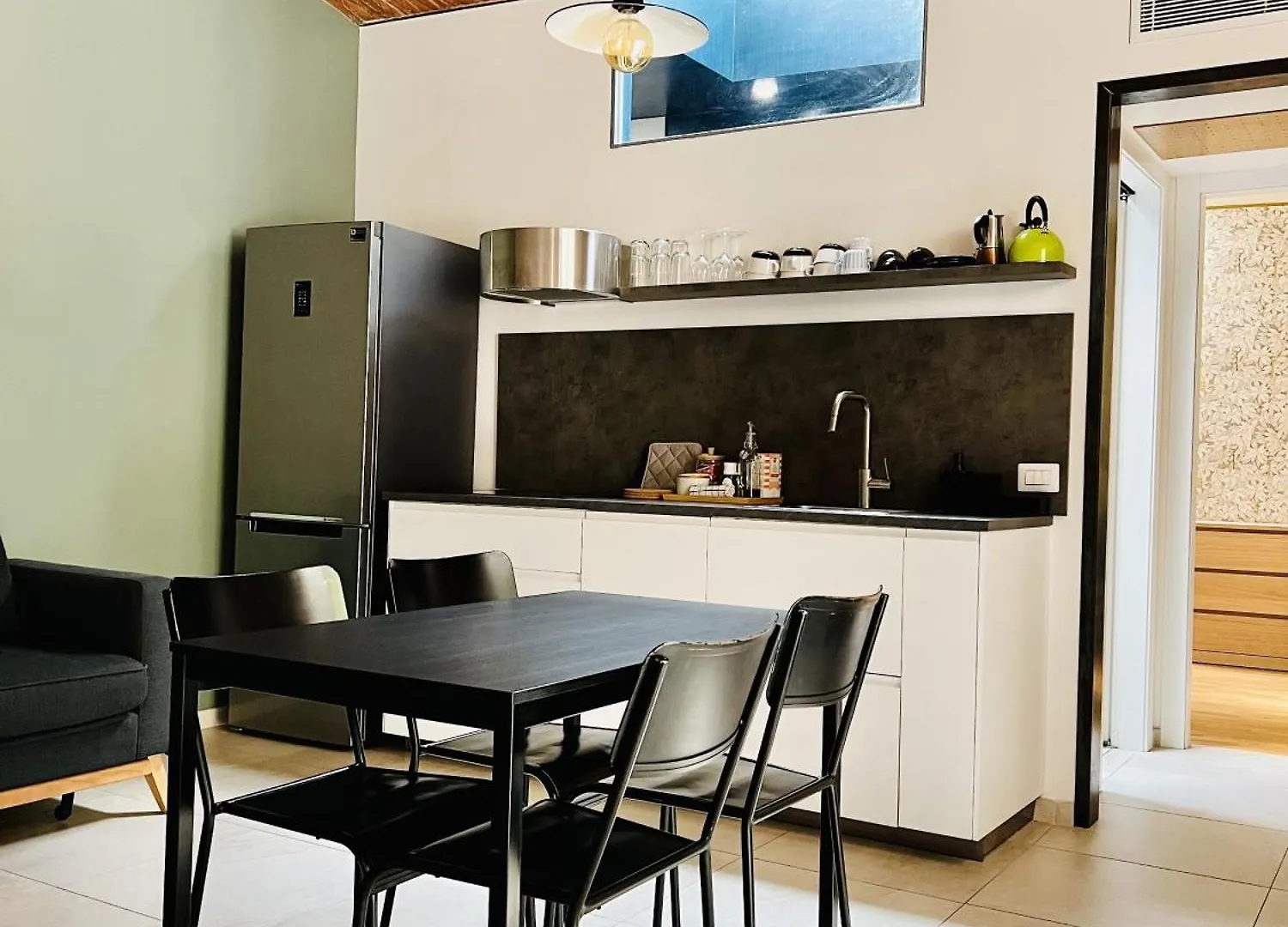 Appartamento Bilocale Su Corte Milanese